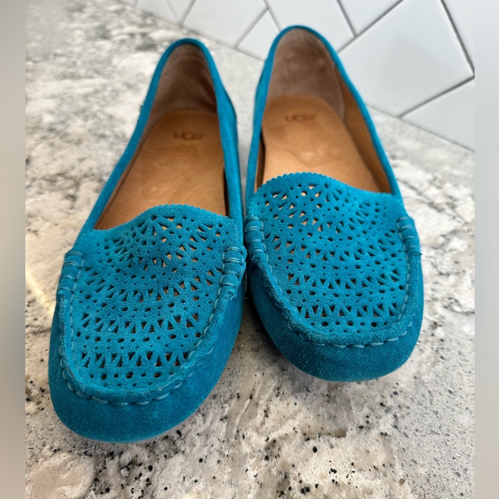 UGG Clair Suede Turquoise Loafers Women’s Size 9 EUC